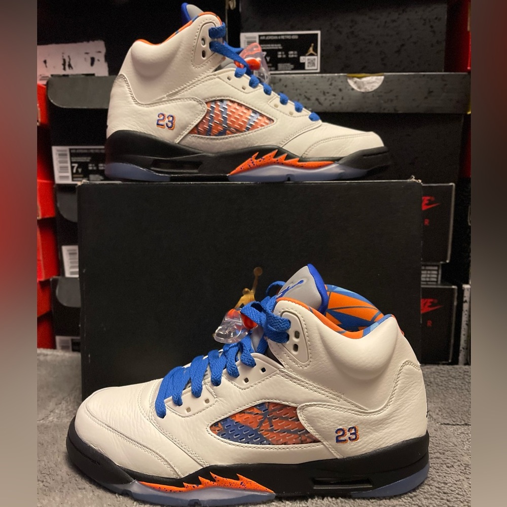 Jordan 5 “International Flight” - Picture 2 of 10